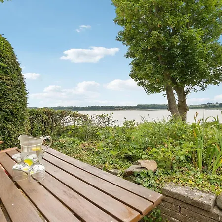 Prázdninový dům Lovely In With Wifi